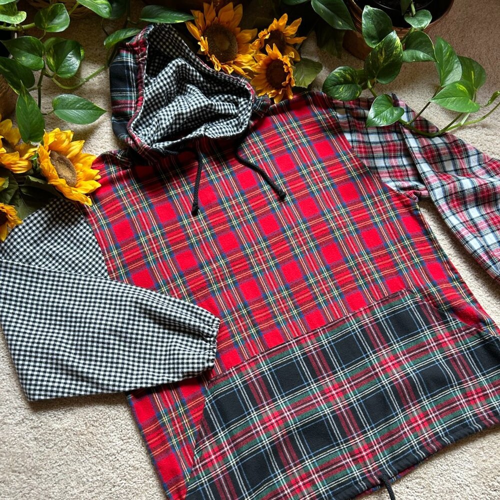 Plaid Patchwork Flannel Pullover Jacket (New) - image 1